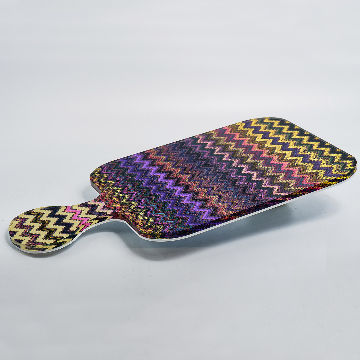 PADDLE CUTTING BOARD